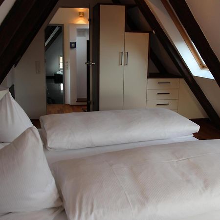 Hotel Schmales Haus Ulm Buitenkant foto