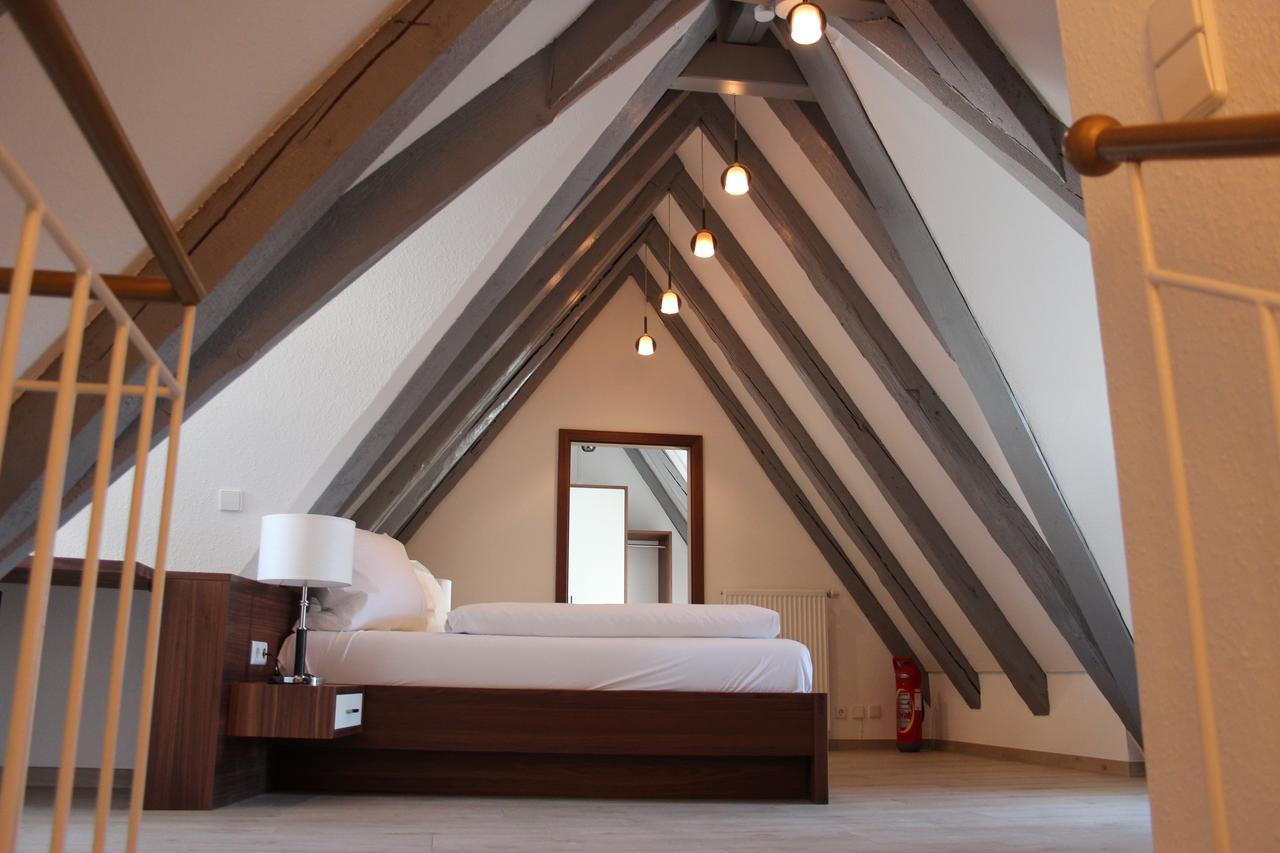 Hotel Schmales Haus Ulm Buitenkant foto