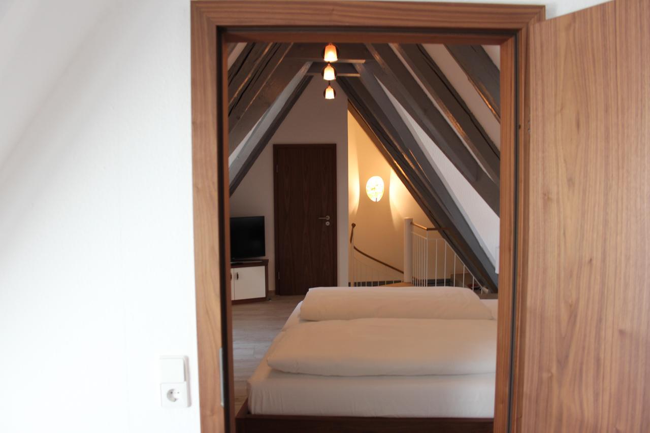 Hotel Schmales Haus Ulm Buitenkant foto